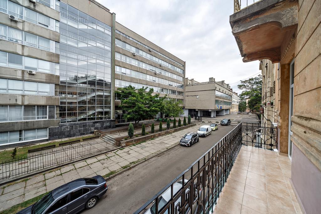 American Apartment Lwów Zewnętrze zdjęcie